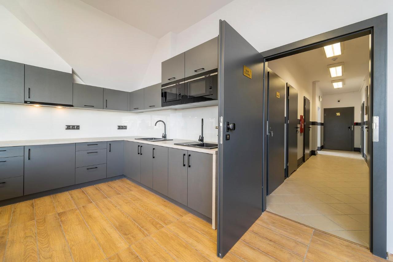 Gems Hostel Глогов Экстерьер фото