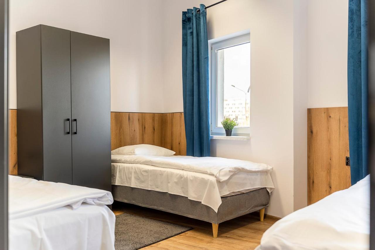 Gems Hostel Глогов Экстерьер фото